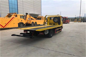 偃师非事故拖车