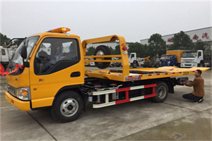 偃师哪里有拖车服务